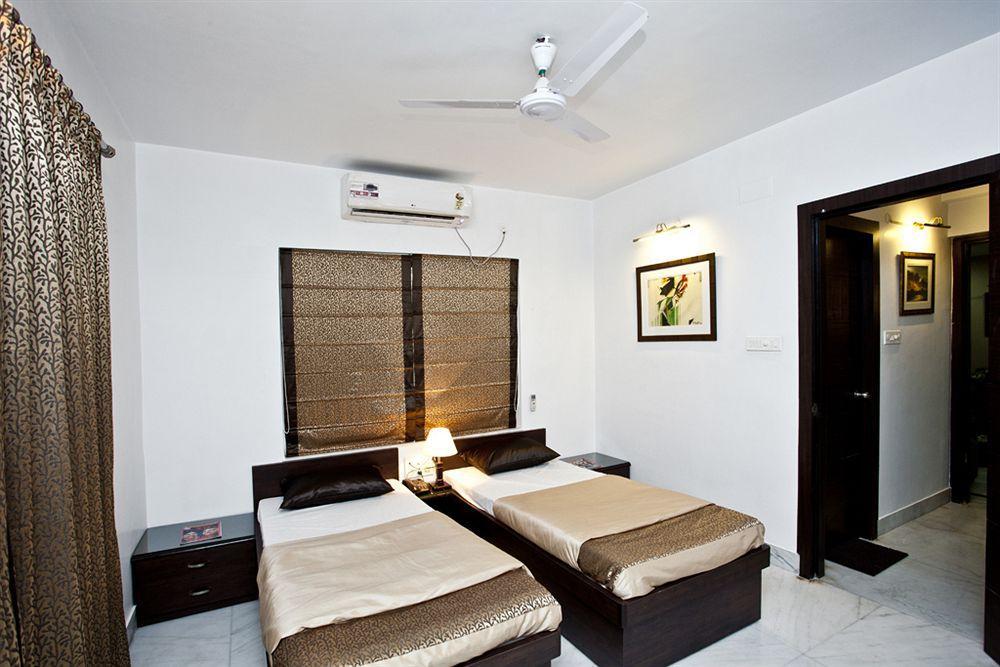 Tatvam Residency Hotel Calcutta Buitenkant foto